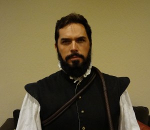 Chad Light re-enactor of Don Pedro Menedez de Aviles at Combat Con with bullwhip around neck in costume